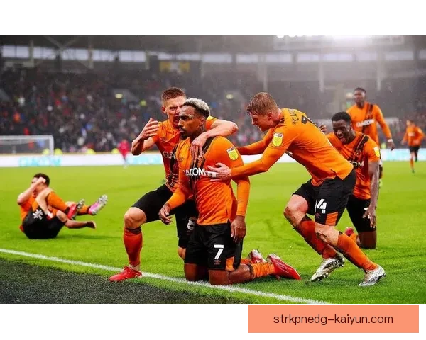 安德莱赫特防守体系持续提升，近期表现稳健，力求在联赛中占据优势。